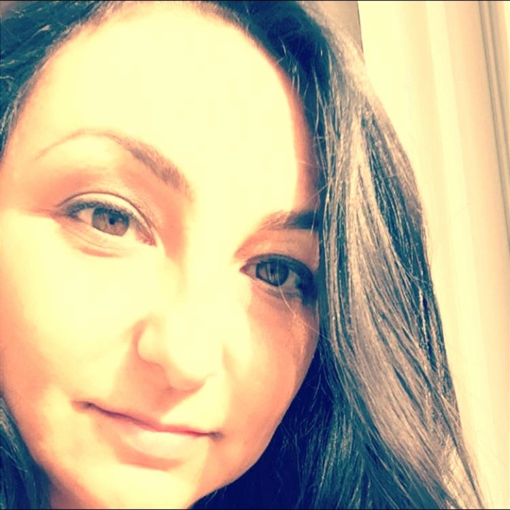 Your Posh Ambassador, Lil